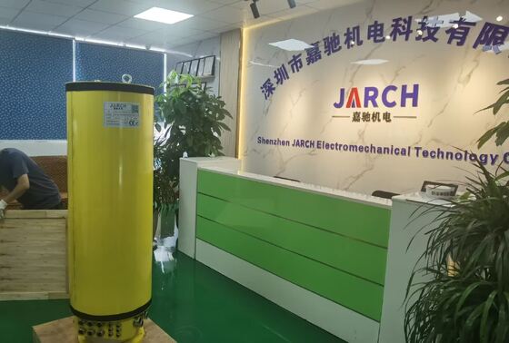 工場供給トルク電気産業モーターケーブルドラム電動ケーブルリール、30トン40トン50トンのガントリークレーン用